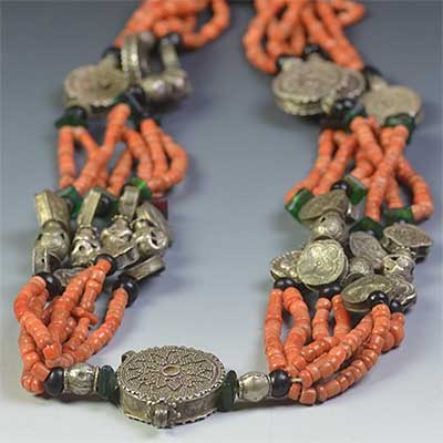 https://www.beadstore.com/cdn/shop/products/Coral_Silver.jpg?v=1571438651